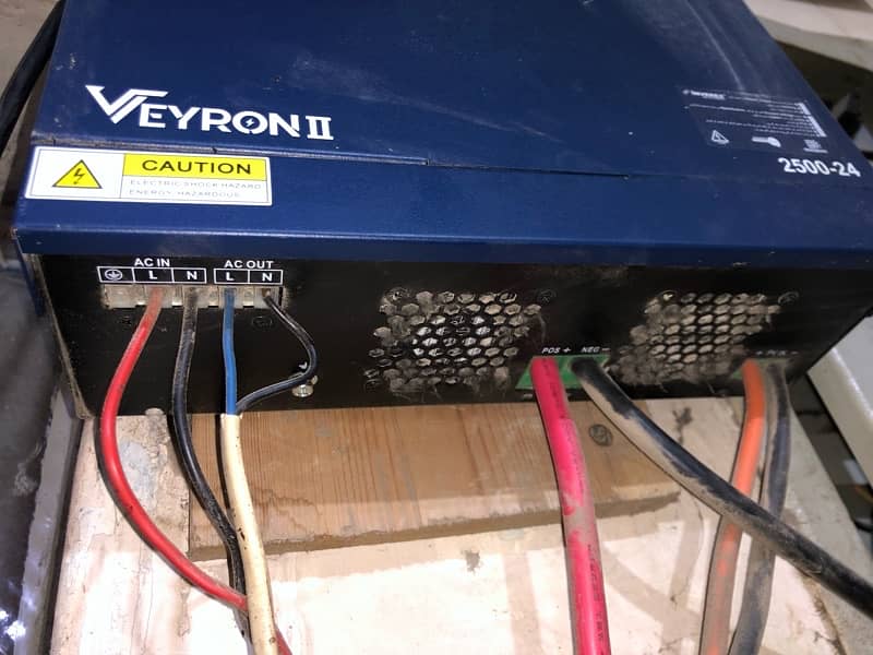 inverex Solar inverter 2.4 kw 0