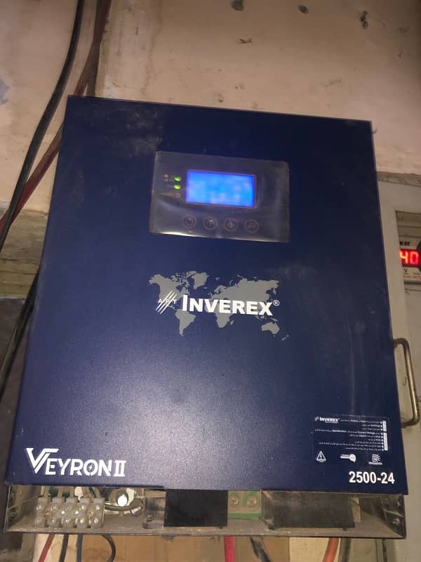 inverex Solar inverter 2.4 kw 2