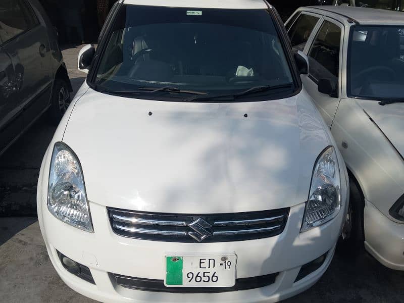 Suzuki Swift 2019 DLX Full option automatic total genion 0