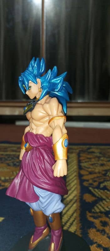 Dragon Ball Z (Broli Action Figure) 1