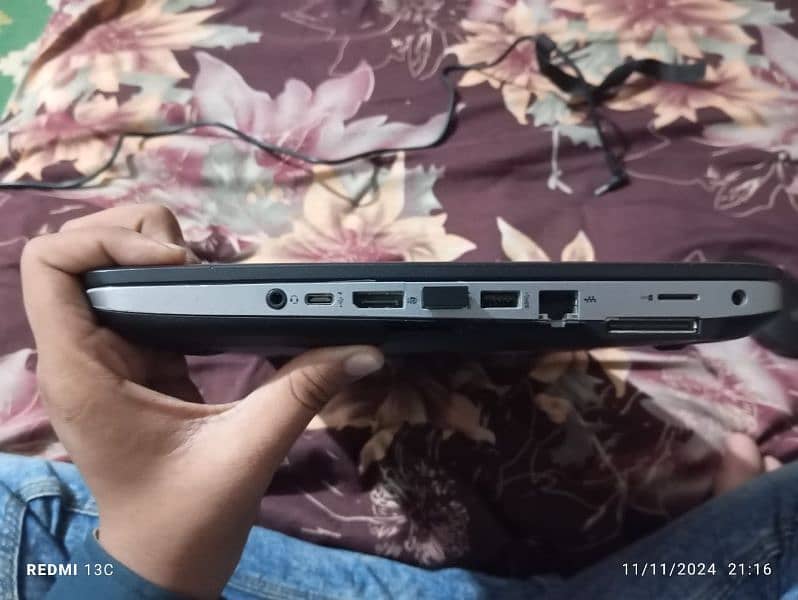 hp k laptop ha urgent sale karna ha 6