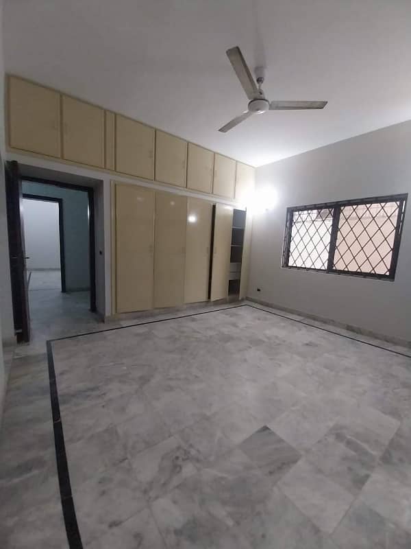 PORTIONS RENT 500 YARDS PORTION khy nishat comm facing 14