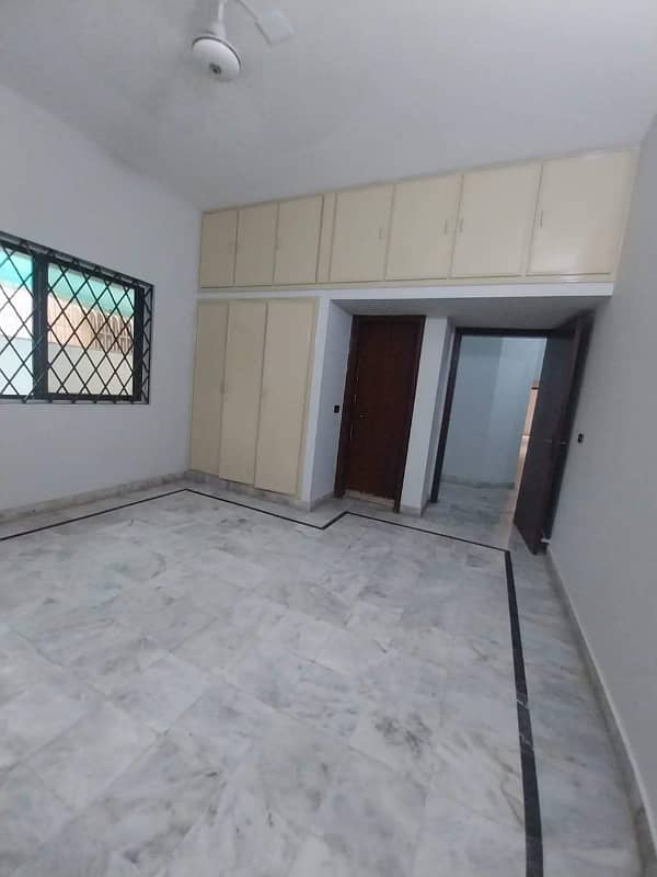 PORTIONS RENT 500 YARDS PORTION khy nishat comm facing 15