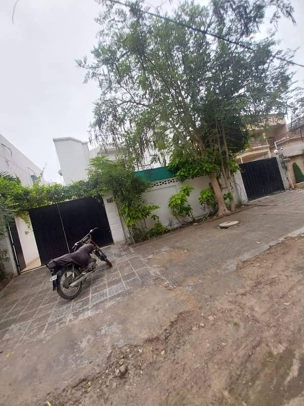 PORTIONS RENT 500 YARDS PORTION khy nishat comm facing 19