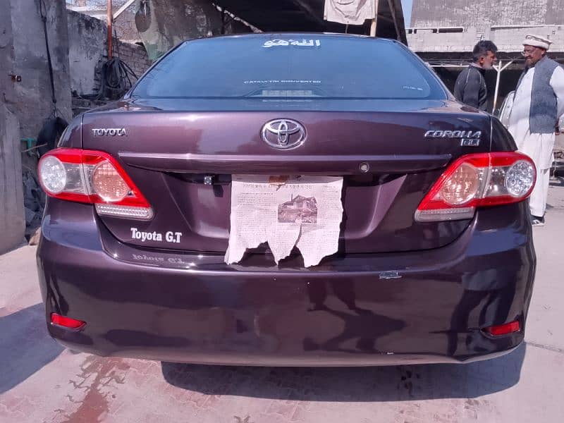 Toyota Corolla GLI 2012 12