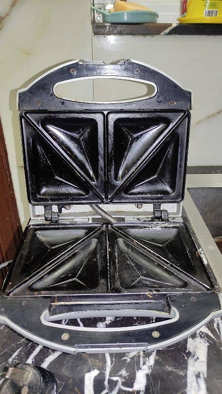 Imported used Sandwich maker 2