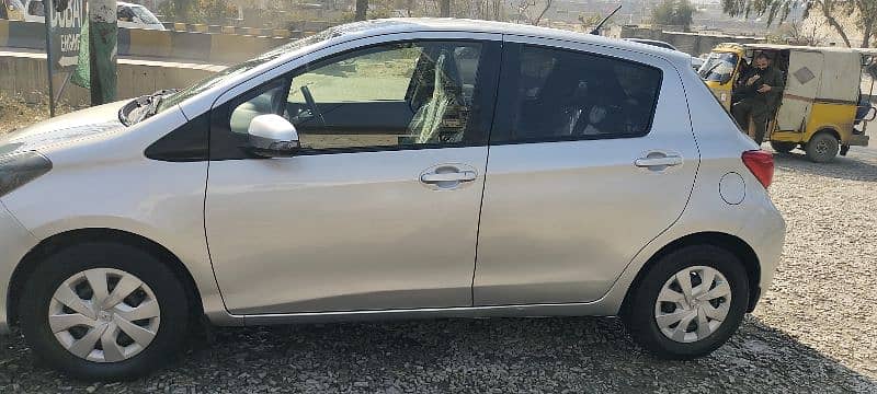 Toyota Vitz 2014 5