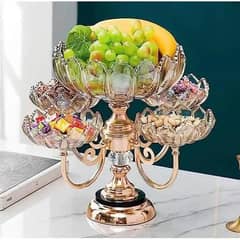 daining table showpiece