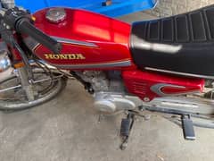 honda 125 fuel tanks 83 model new