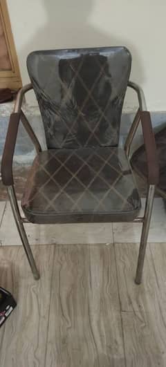 Set of 4 Chairs