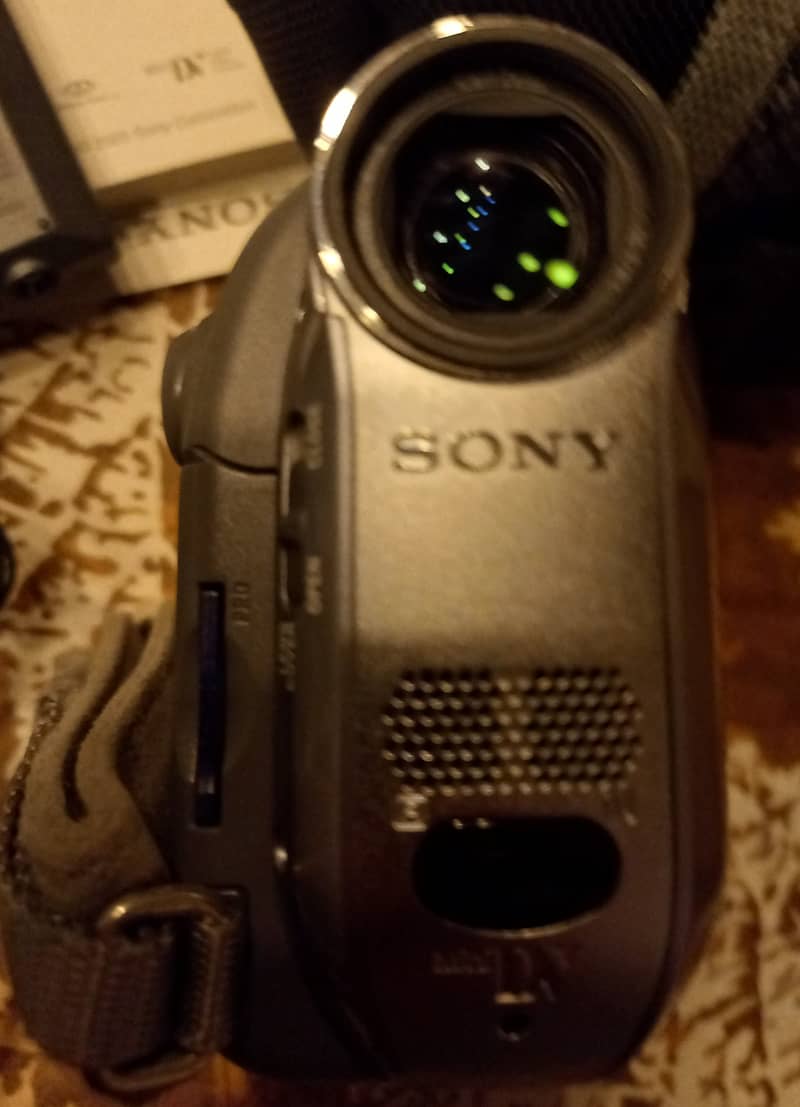 Sony Video camera Handycam HC 42E Made in Japan 6