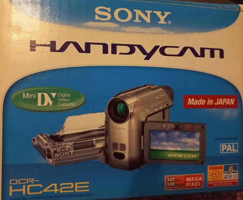 Sony Video camera Handycam HC 42E Made in Japan 8