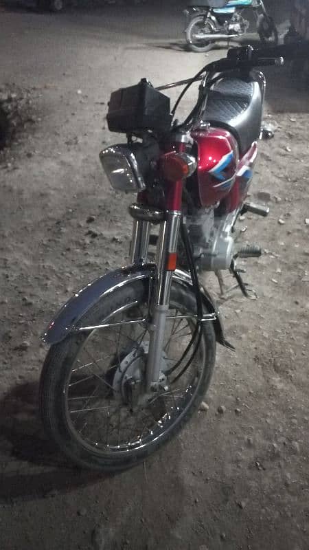 Honda CG 125 2024 4