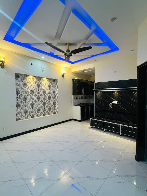 5 Marla Lower Portion Are Available For Rent in Park View city Lahore 2