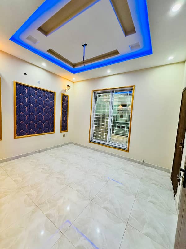 Modern Design 5 Marla Luxury Brand New House For Sale In Lahore 8