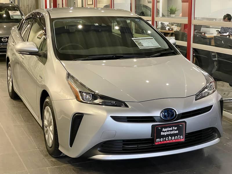 Toyota Prius 2020 S 3