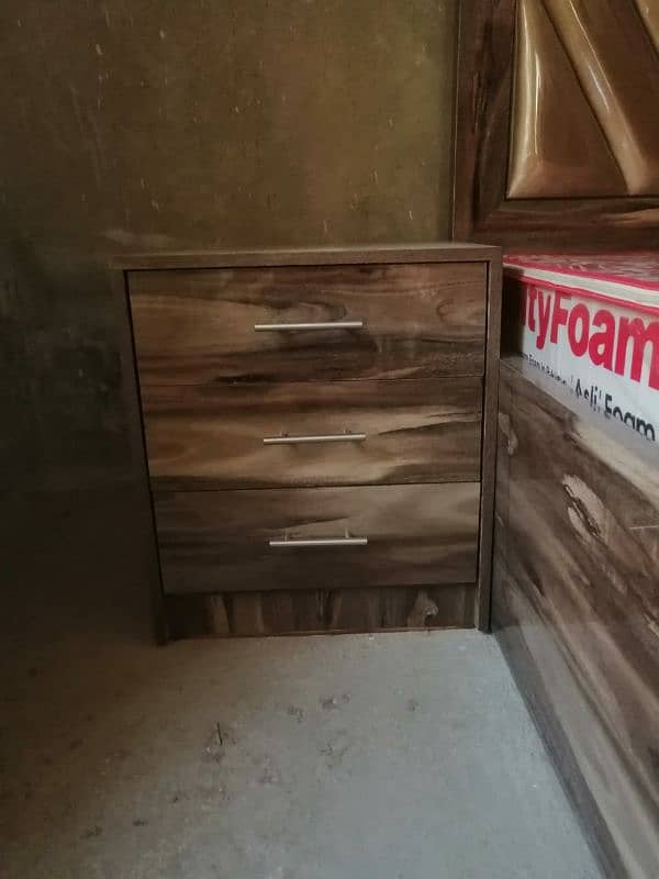 Bedroom Furniture Set For Sale 1