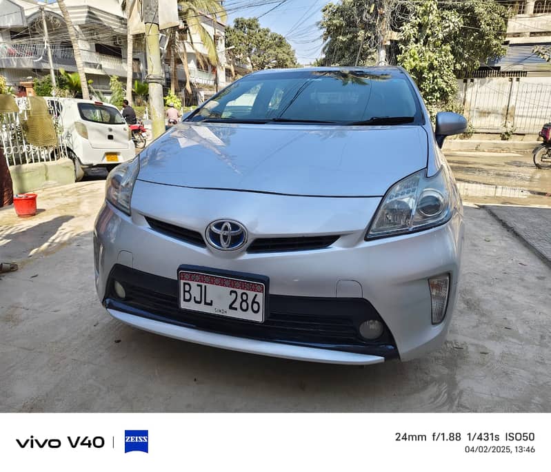 Toyota Prius 2013 3