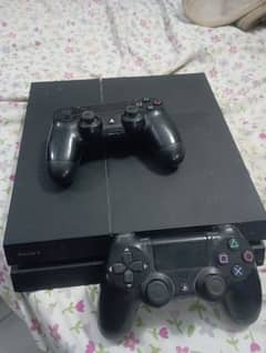 PS4 for sell. . 1tb . . 10/10 condition