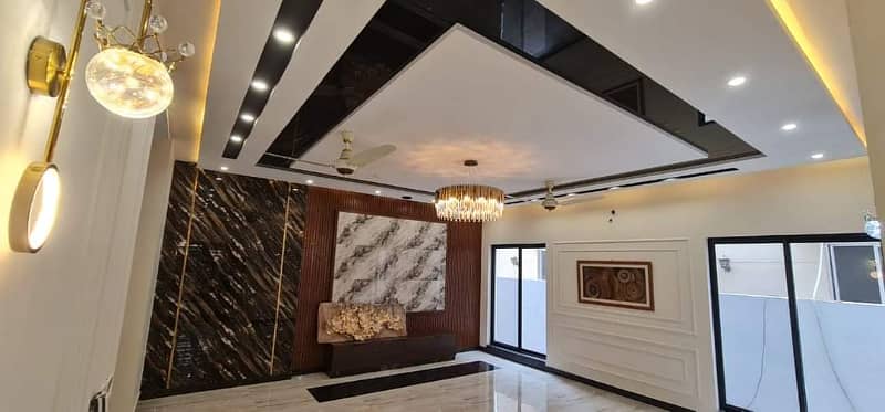 01 Kanal Modern Design House For Rent In DHA Phase 4 Block-DD Lahore. 7