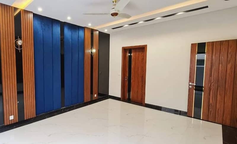 01 Kanal Modern Design House For Rent In DHA Phase 4 Block-DD Lahore. 0