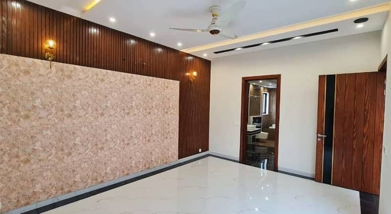 01 Kanal Modern Design House For Rent In DHA Phase 4 Block-DD Lahore. 12