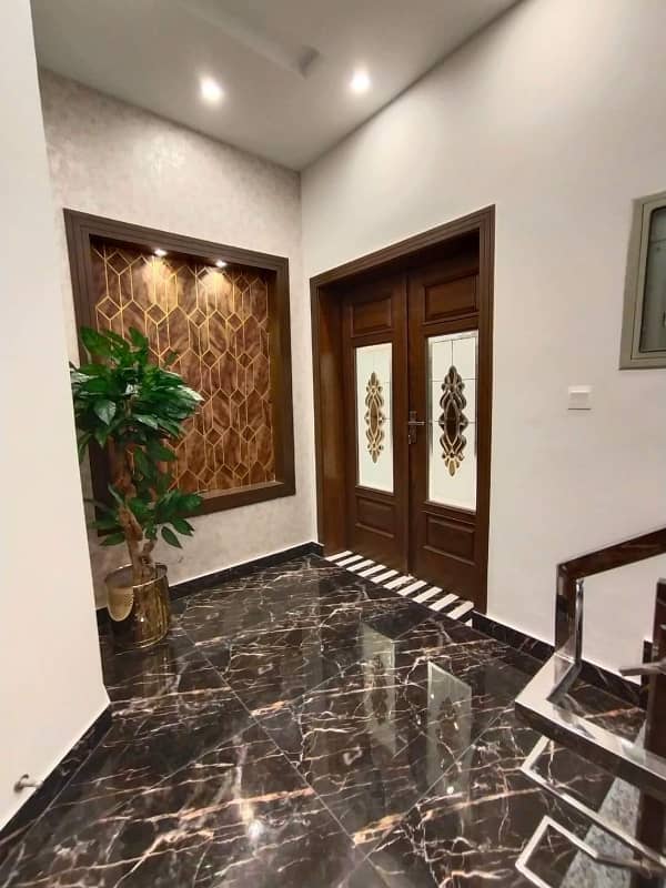 01 Kanal Modern Design House For Rent In DHA Phase 3 Lahore. 20