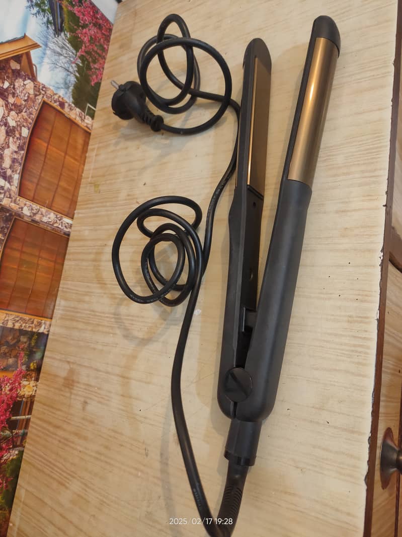 Remington hair straightener 1