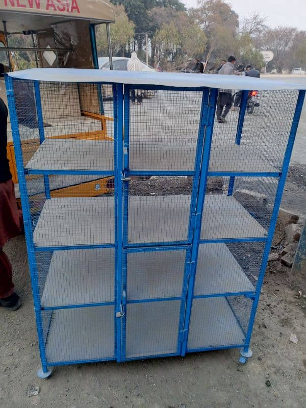 Bilkul new cage ha price 30000  js bhi ko smj ay wo rabta kry 0