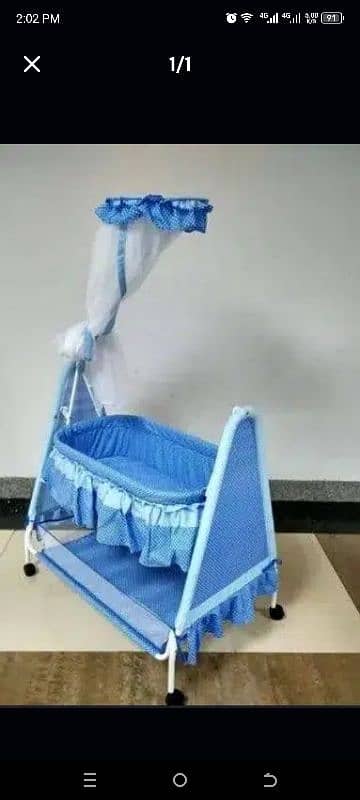 Baby swing in blue color 0