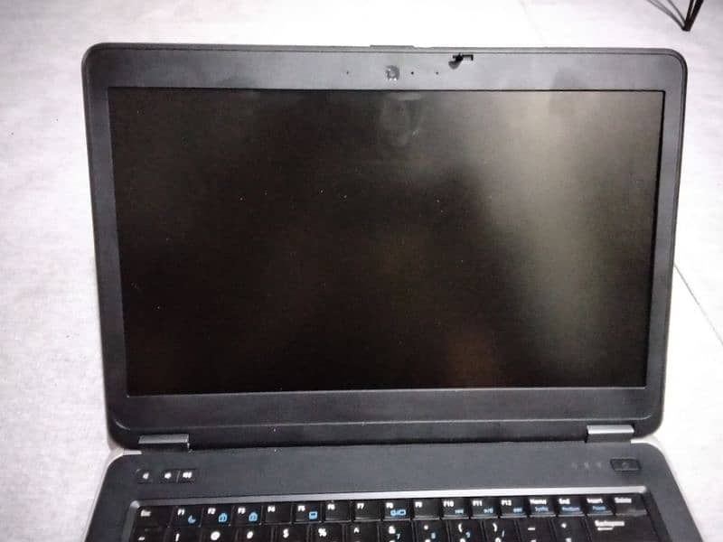 DELL LAPTOP 3