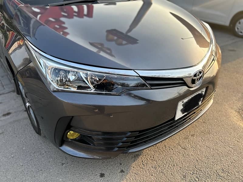 Toyota Corolla Altis 2018 4