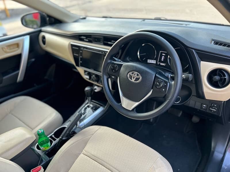 Toyota Corolla Altis 2018 10