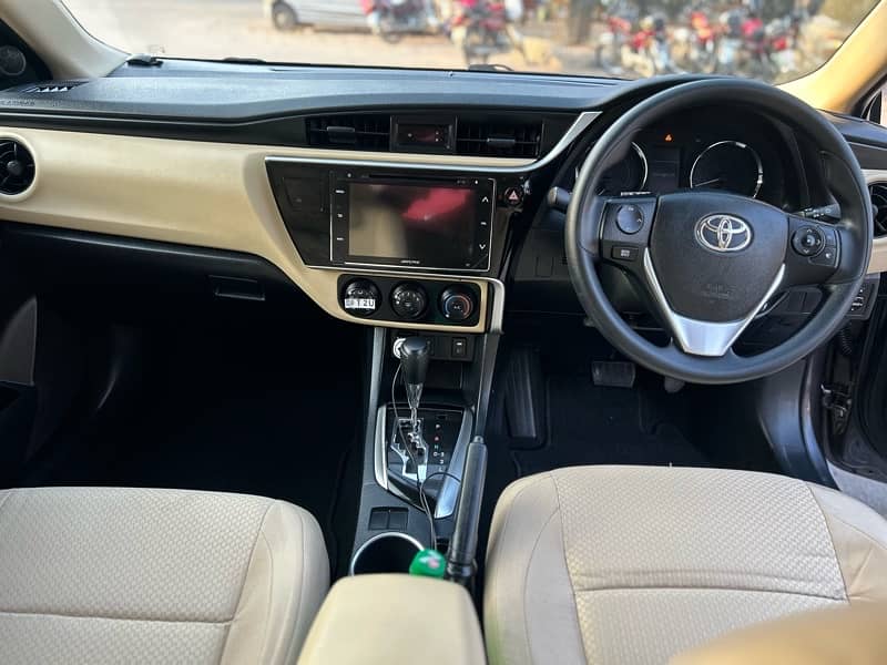 Toyota Corolla Altis 2018 11