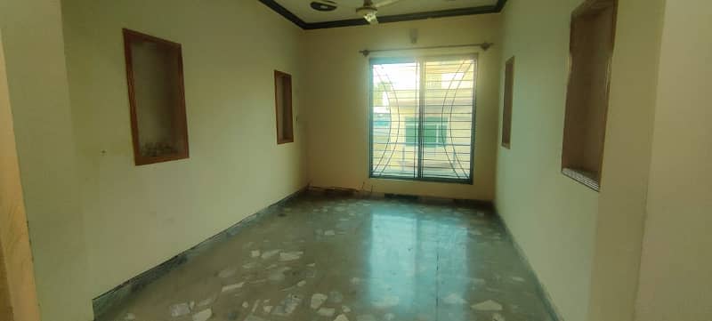 Upper Portion For Rent 4