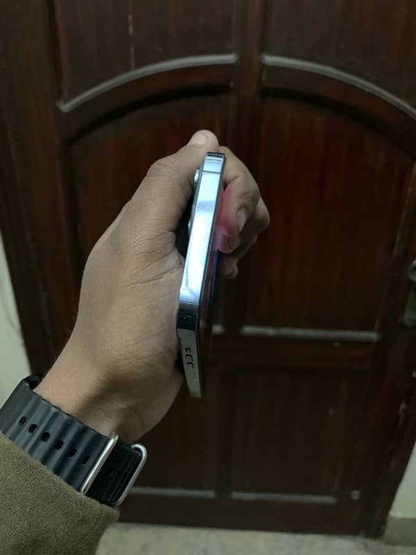 Iphone 13 pro max JV 128gb No bargain Price final 4