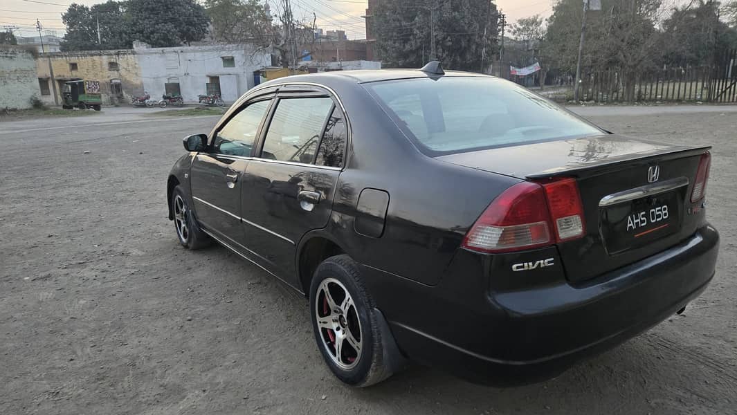 Honda Civic EXi 2005 8