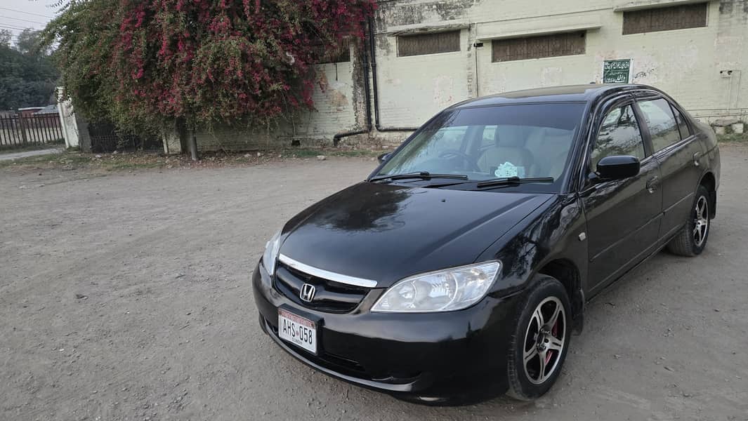 Honda Civic EXi 2005 10