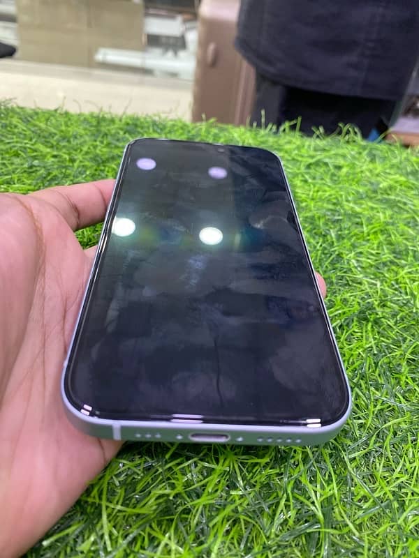 iPhone 15 non Pta (Sim time Available) 1