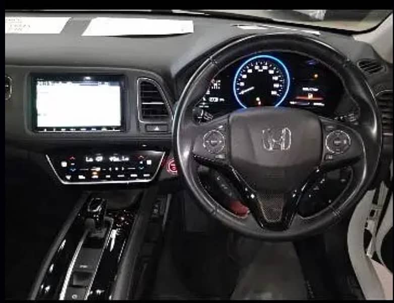 Honda Vezel 2020 import 2024 3