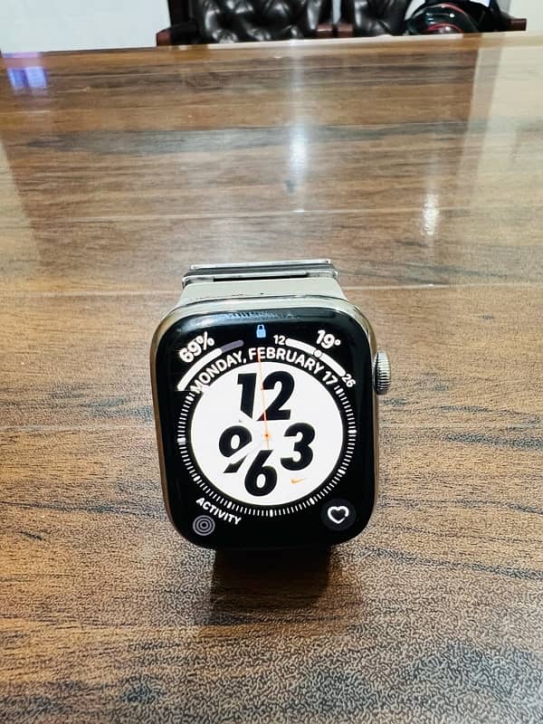 Apple watch Series 7 Stainless Steel 45 Mm cellular 5