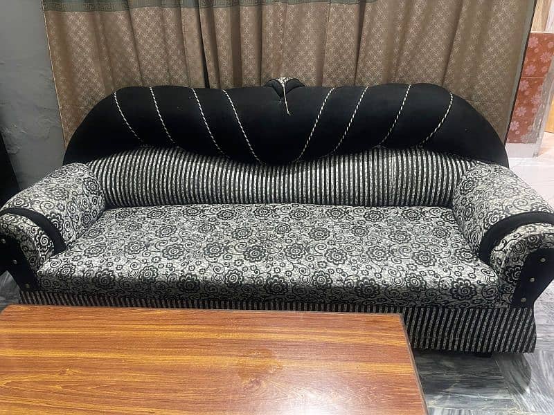 5 Seater Sofa Set For Sale 0