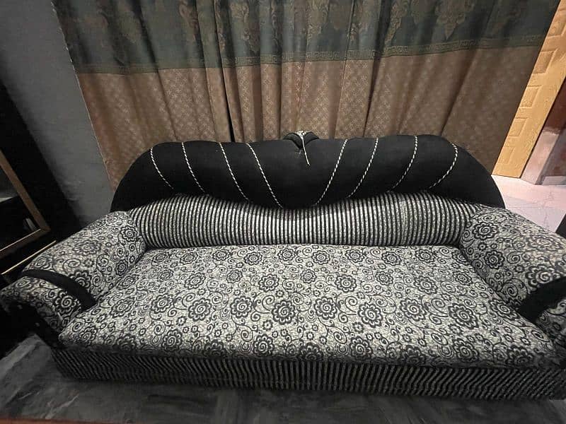 5 Seater Sofa Set For Sale 2