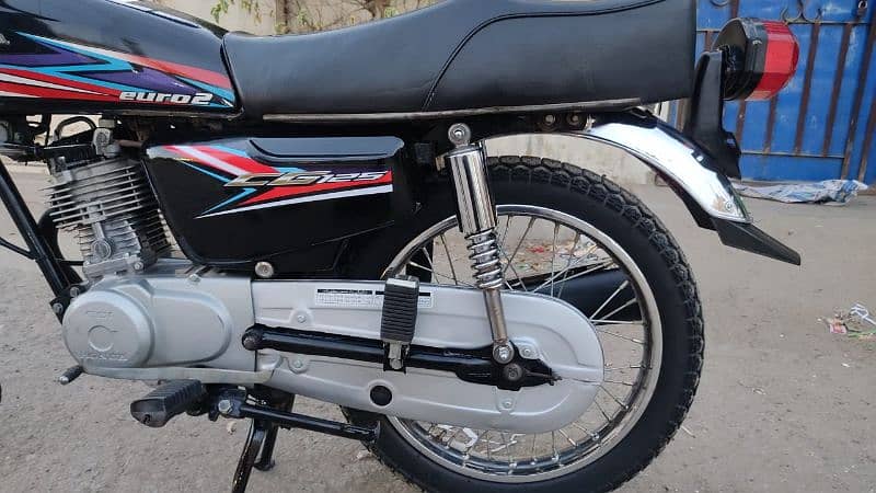 Honda cg125 4