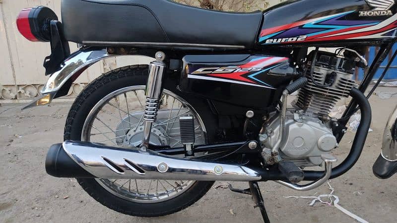 Honda cg125 8