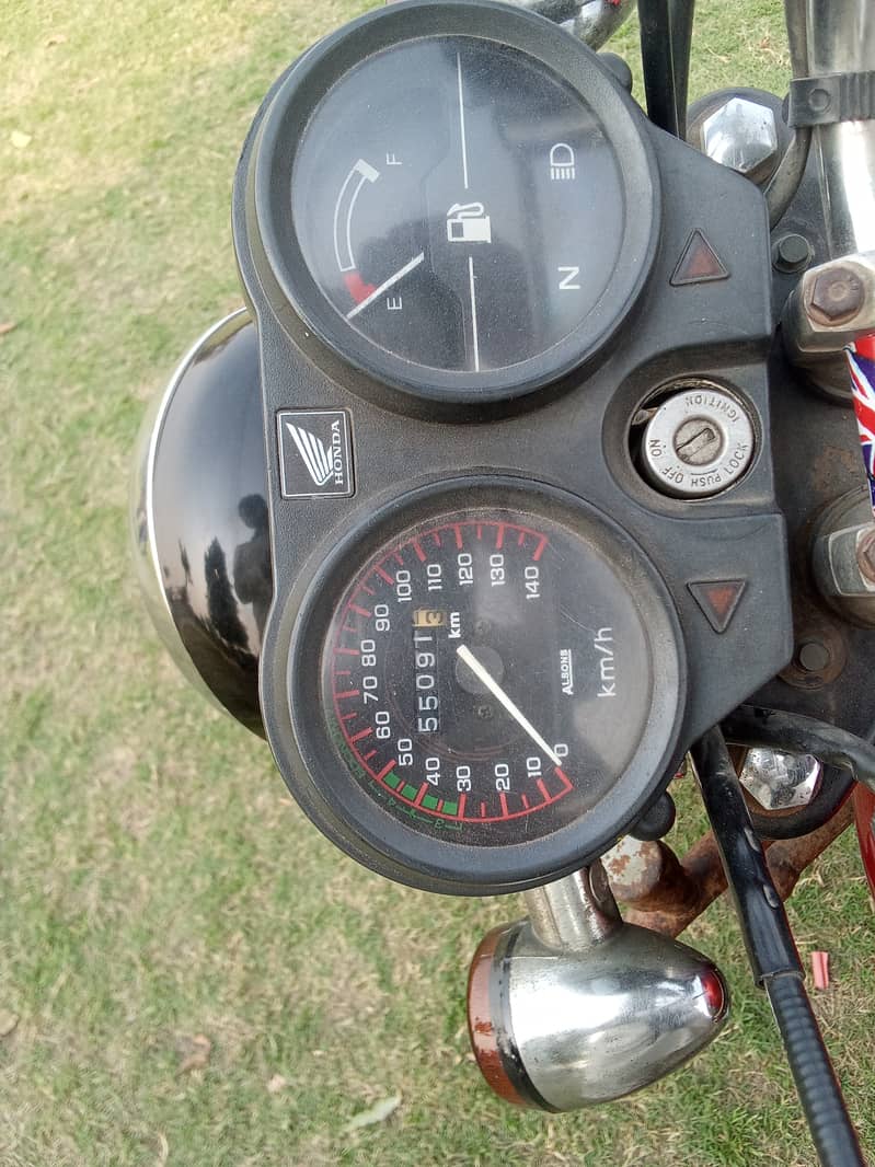 Honda 100 pridor New Engine krwaya ha Exchange with Deluxe 125 3