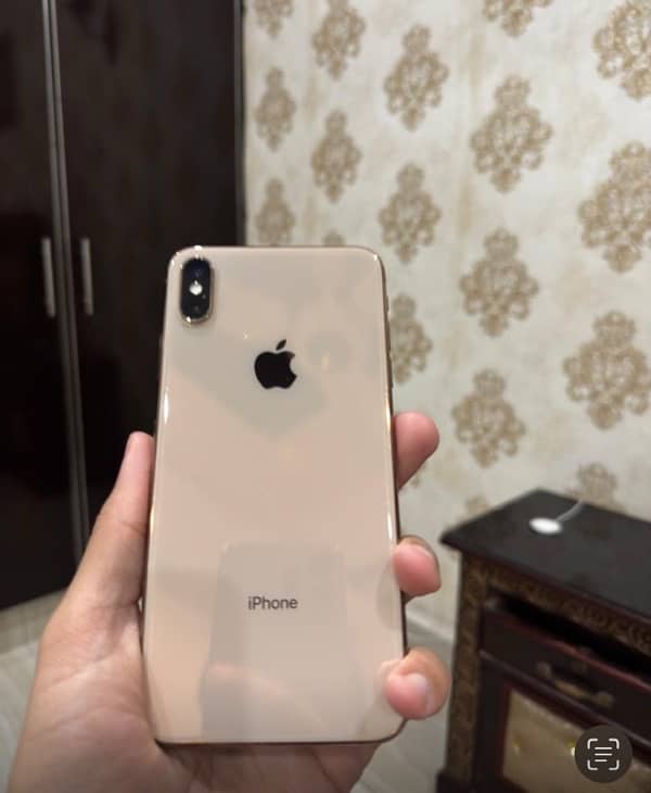 XS max 64 GB non pta 10/10 condition 1