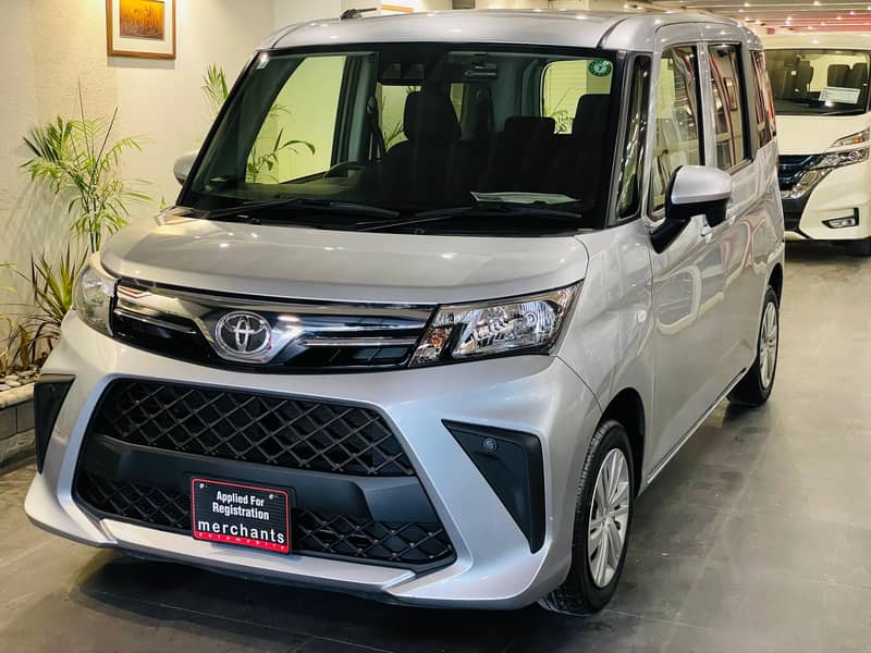 Toyota Roomy 2022 X 3