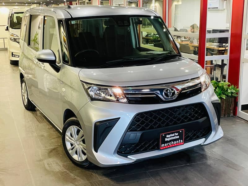 Toyota Roomy 2022 X 15