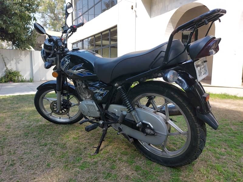 SUZUKI GS 150 SE 5